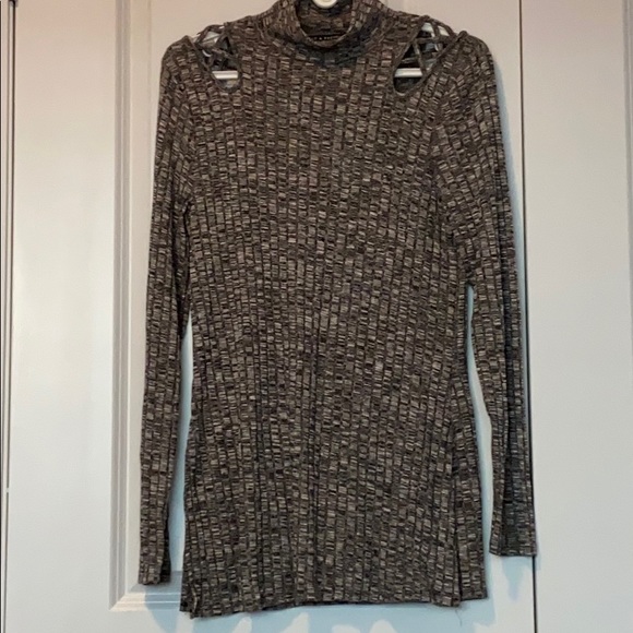 3 for $20 💜 Ribbed Tunic Shirt - Picture 1 of 4